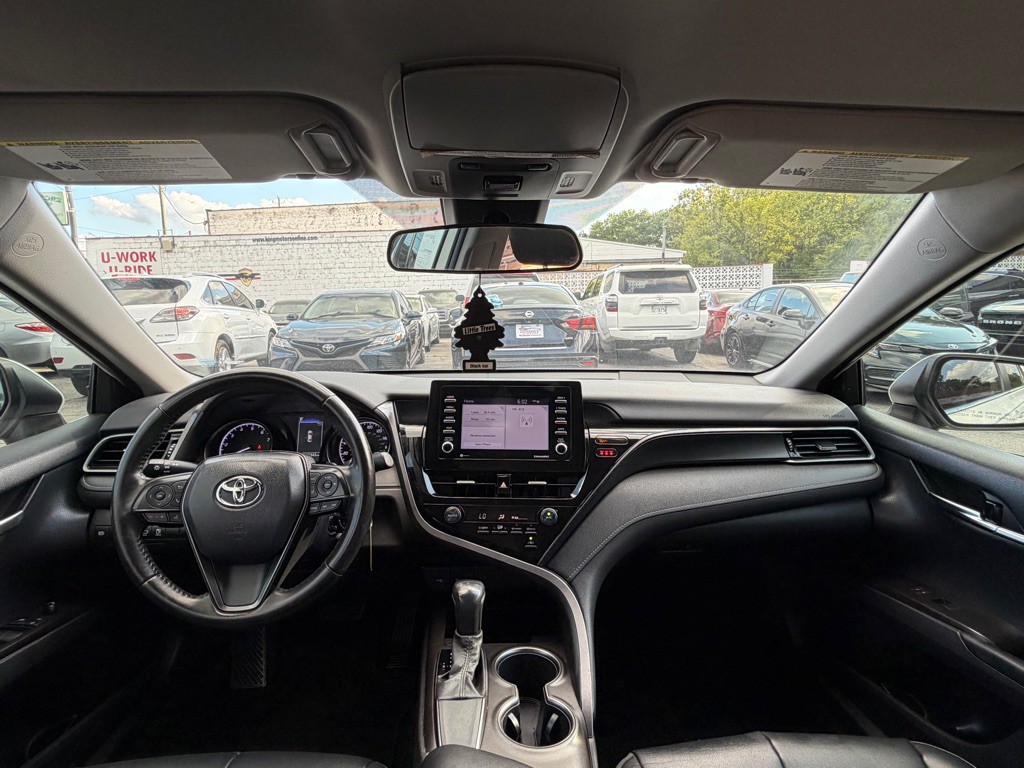 2021 Toyota Camry Image 11