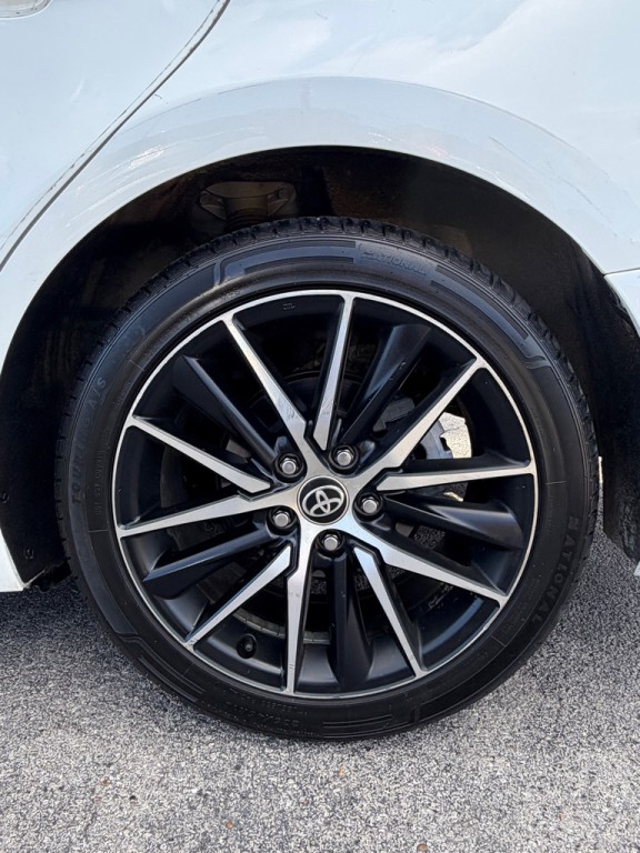 2021 Toyota Camry Image 22