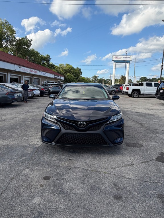 2019 Toyota Camry Image 8