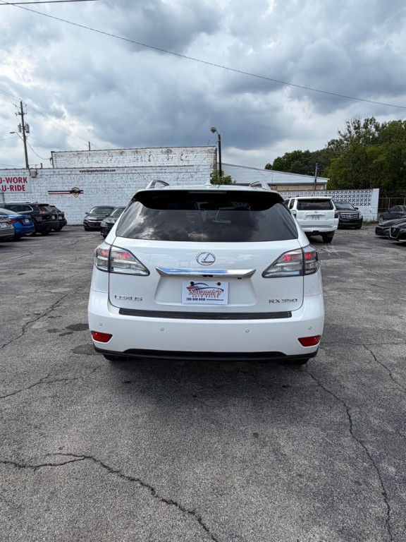 2010 Lexus RX Image 4