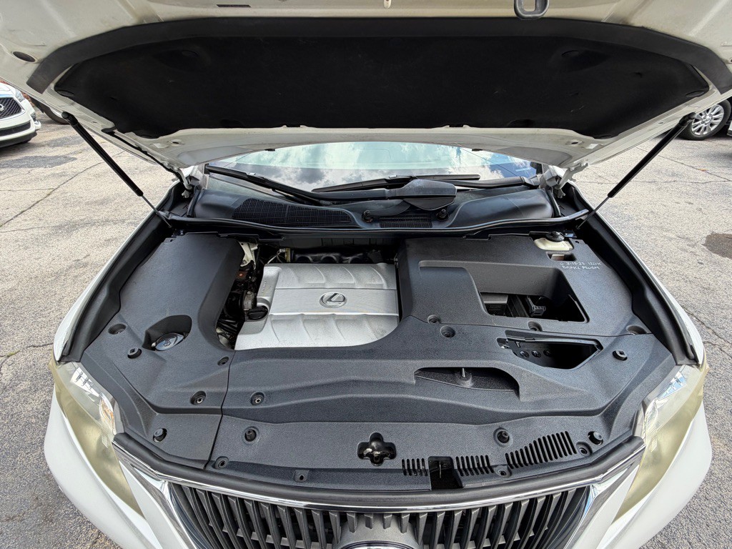 2010 Lexus RX Image 21
