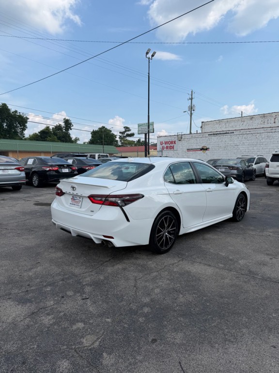 2024 Toyota Camry Image 3