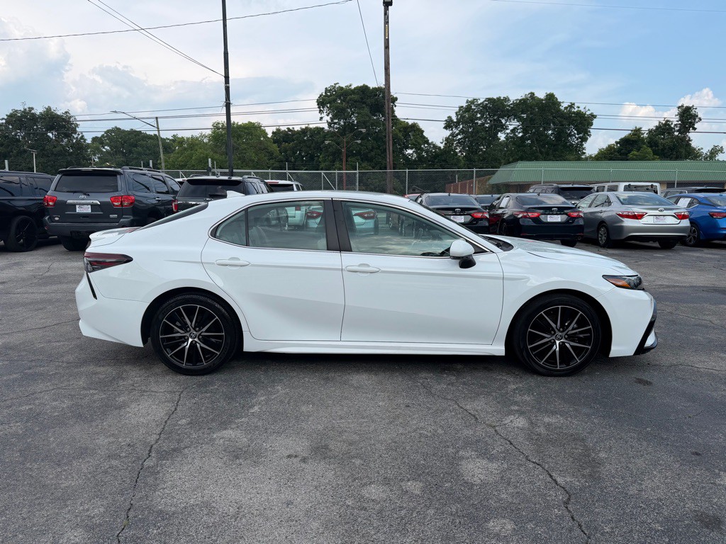 2024 Toyota Camry Image 4