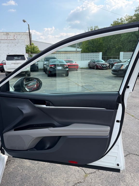 2024 Toyota Camry Image 16