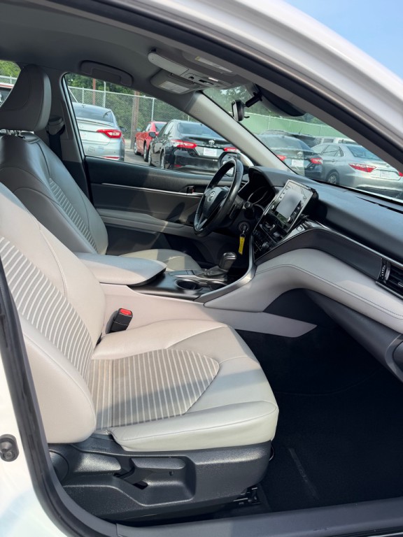 2024 Toyota Camry Image 17