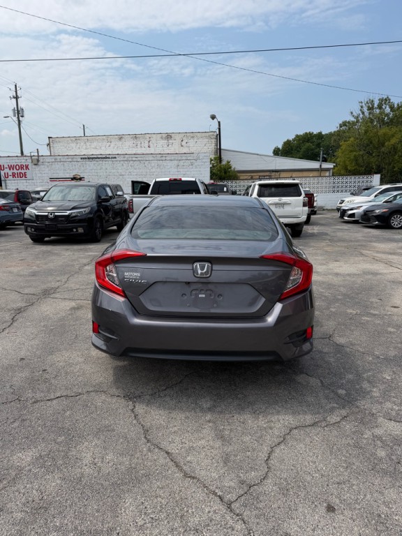 2018 Honda Civic Image 4