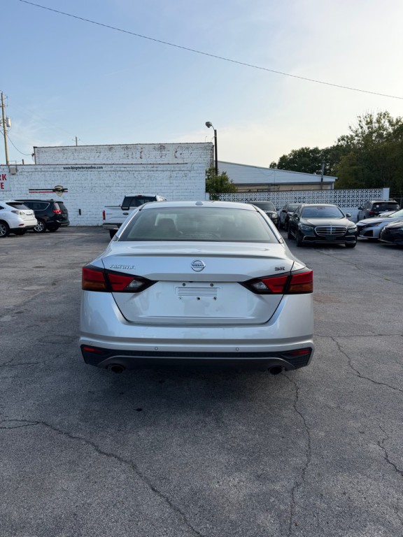 2020 Nissan Altima Image 4