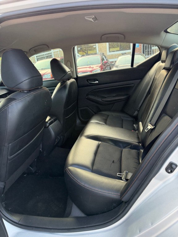 2020 Nissan Altima Image 16