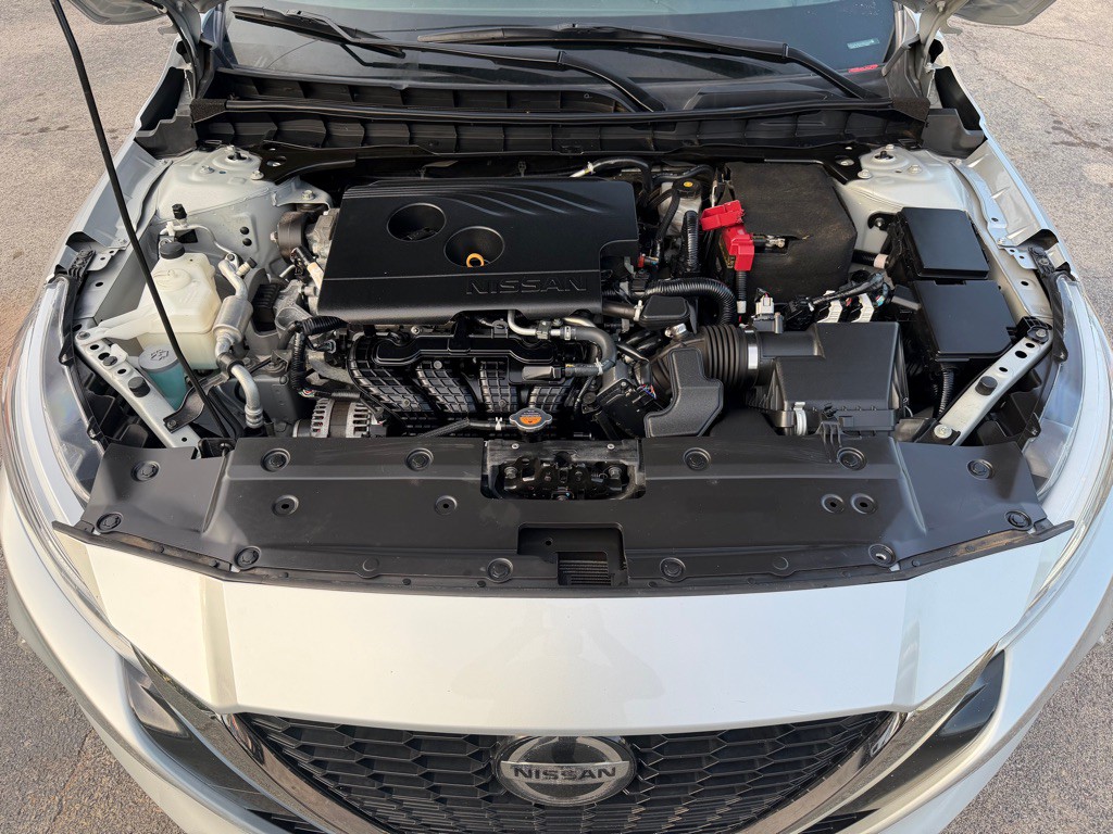 2020 Nissan Altima Image 22