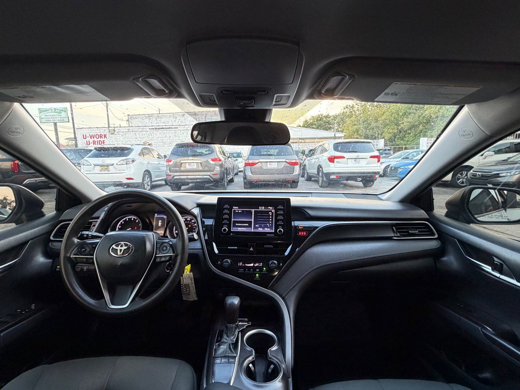 2023 Toyota Camry Image 12
