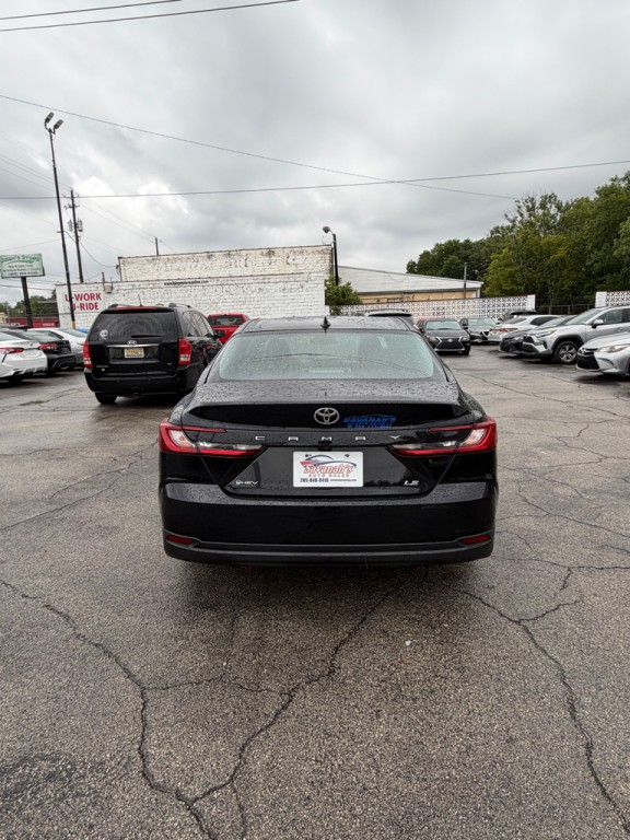 2025 Toyota Camry Image 4