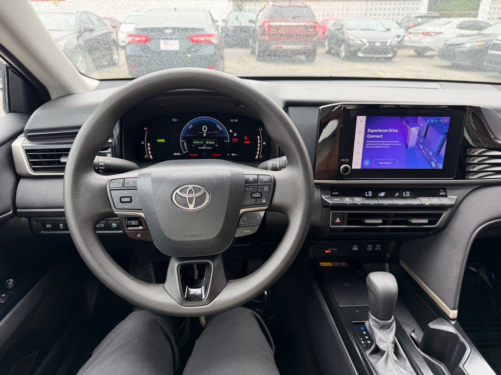 2025 Toyota Camry Image 10