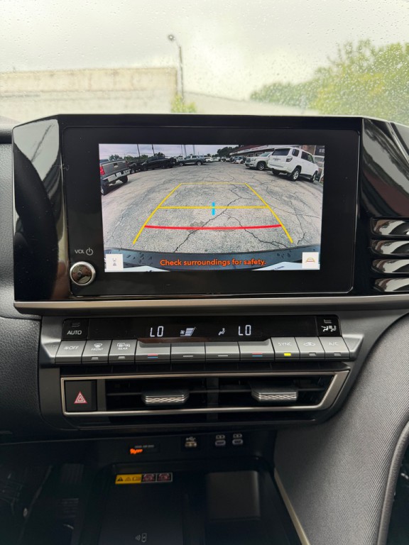2025 Toyota Camry Image 13