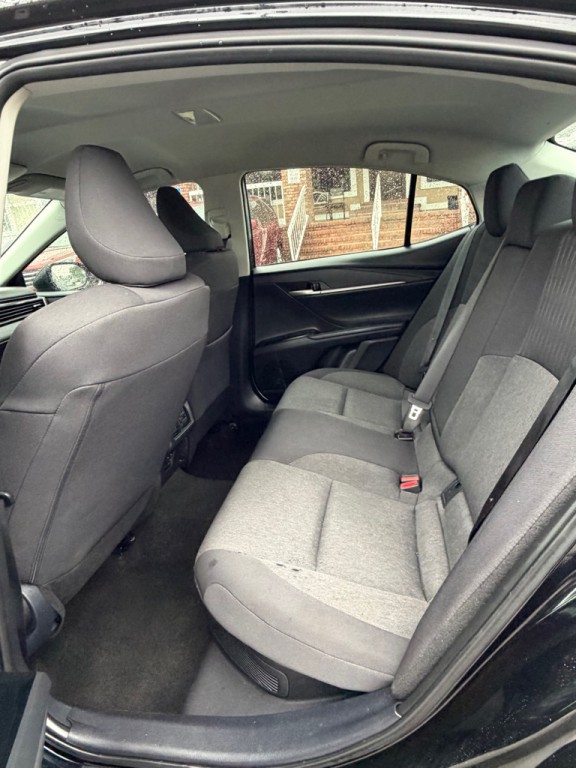 2025 Toyota Camry Image 18