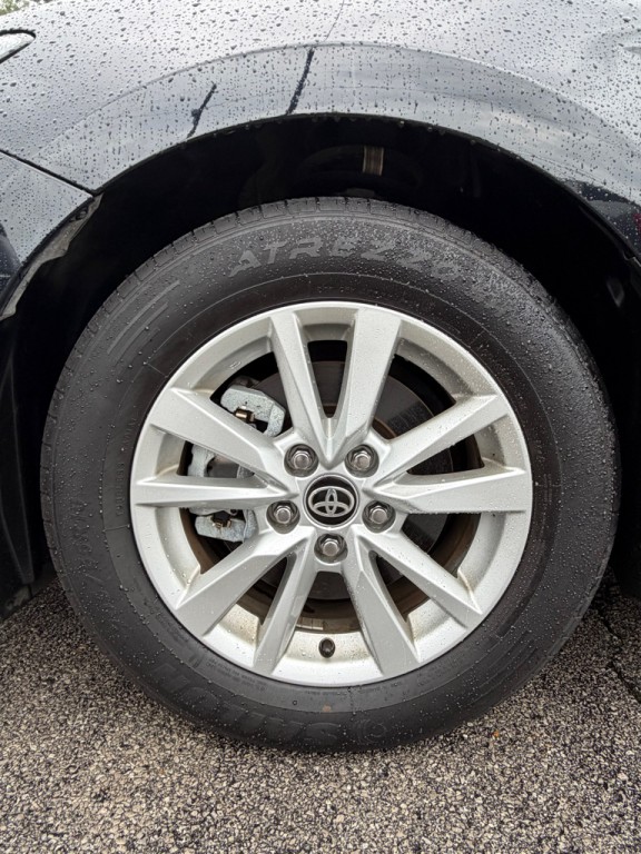 2025 Toyota Camry Image 25