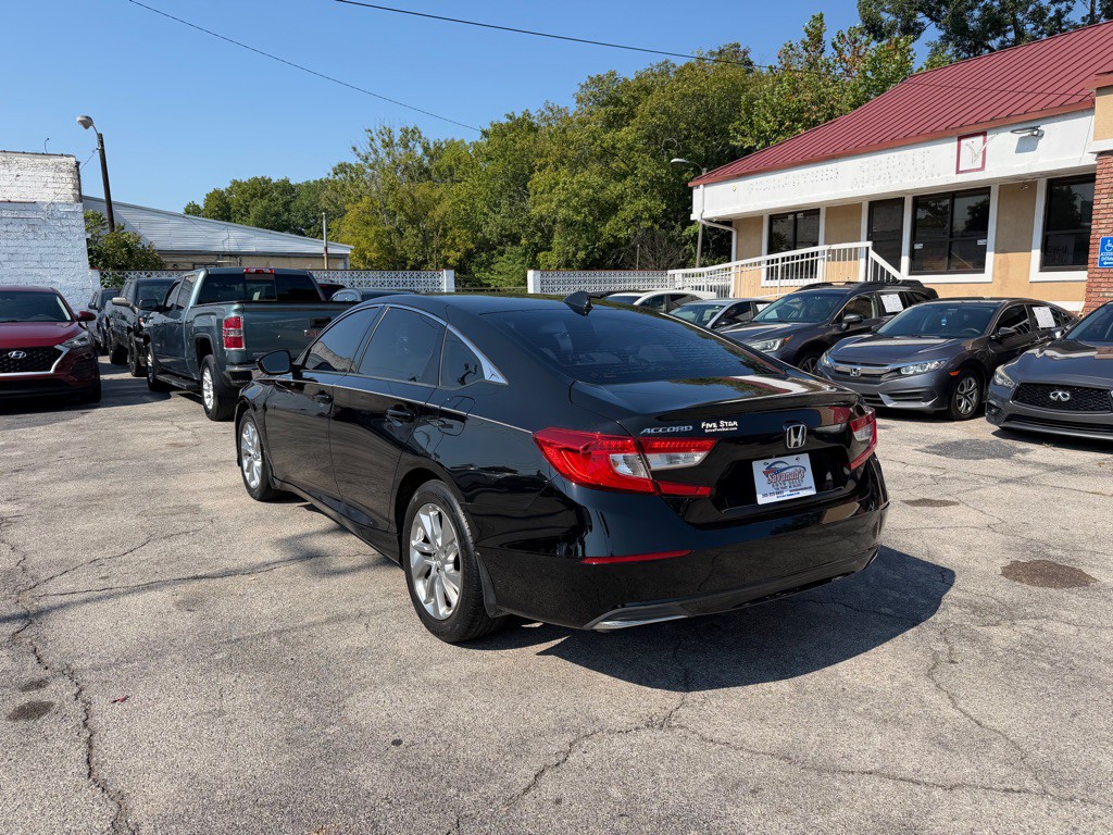 2018 Honda Accord Image 3