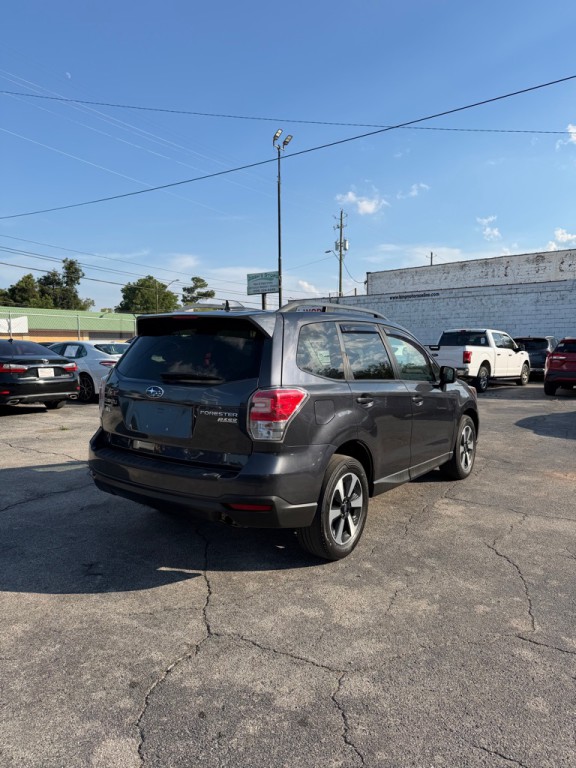 2018 Subaru Forester Image 5