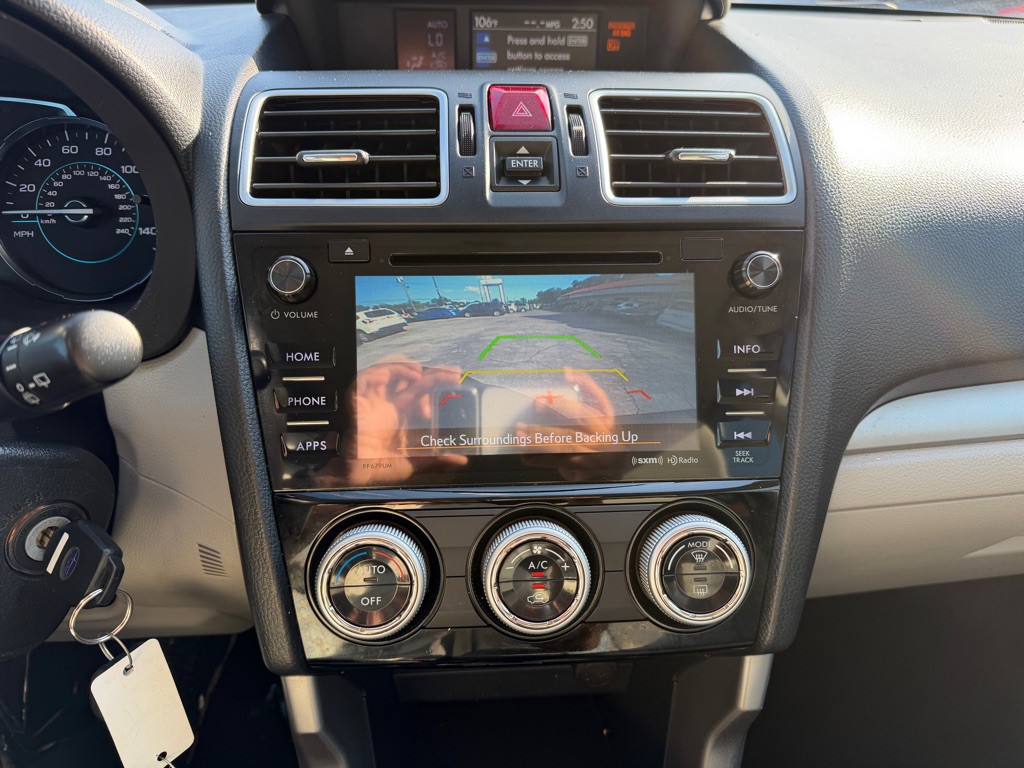 2018 Subaru Forester Image 11