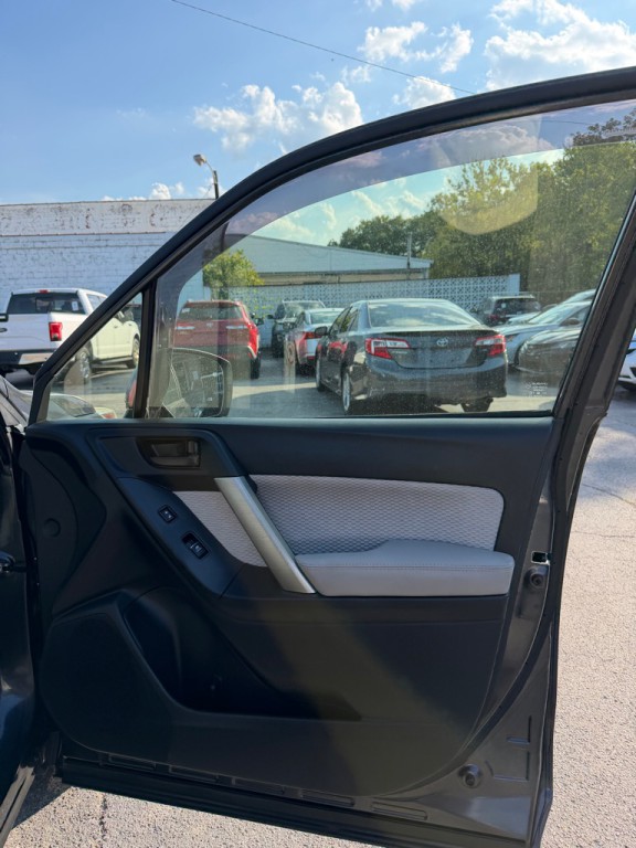 2018 Subaru Forester Image 20