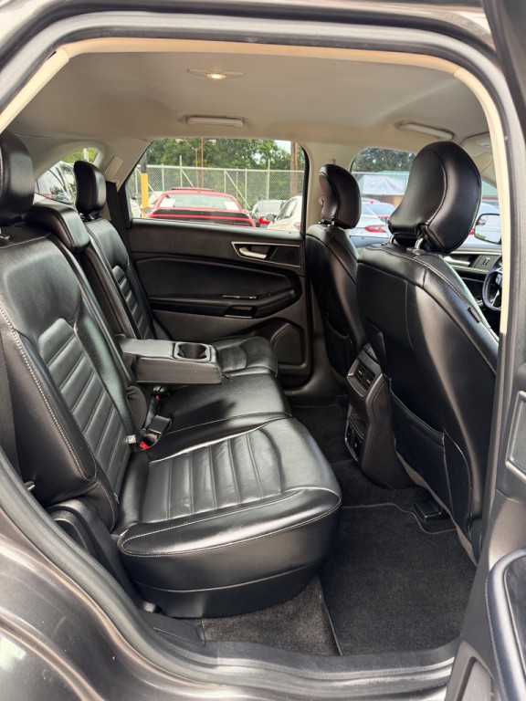 2018 Ford Edge Image 20