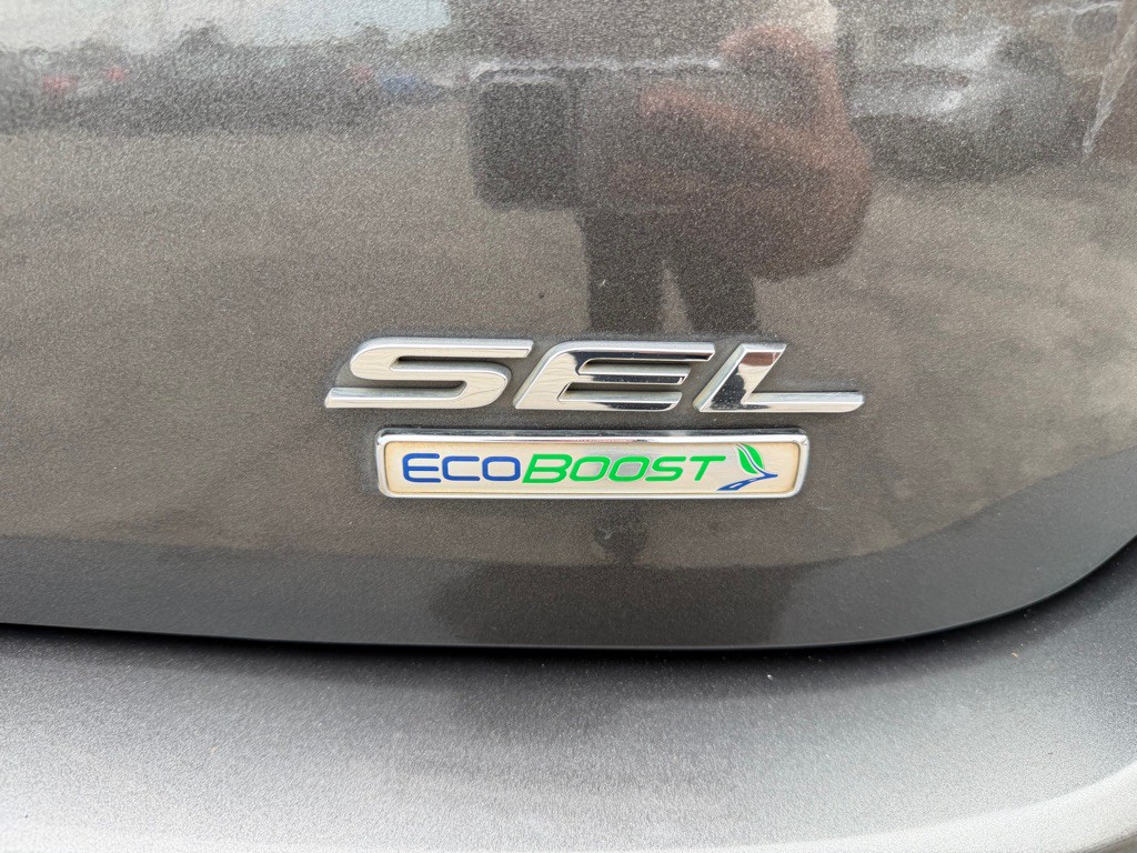 2018 Ford Edge Image 24