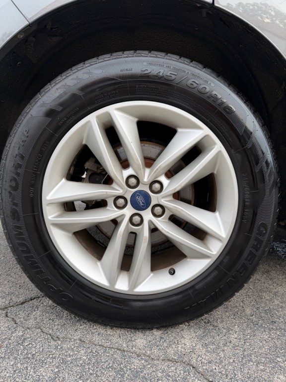 2018 Ford Edge Image 27