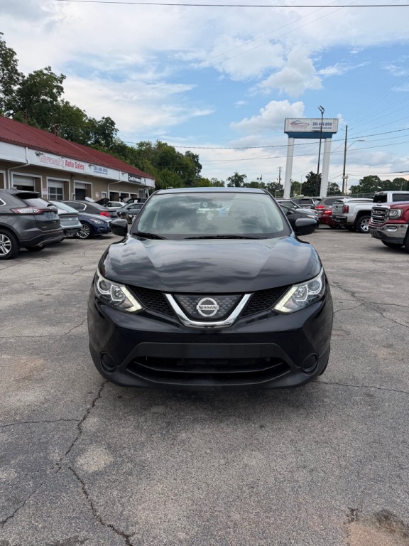 2018 Nissan Rogue Image 8