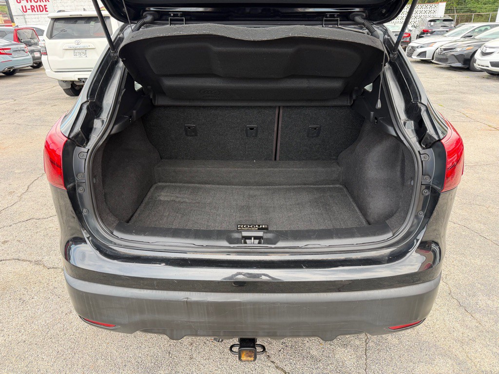 2018 Nissan Rogue Image 21