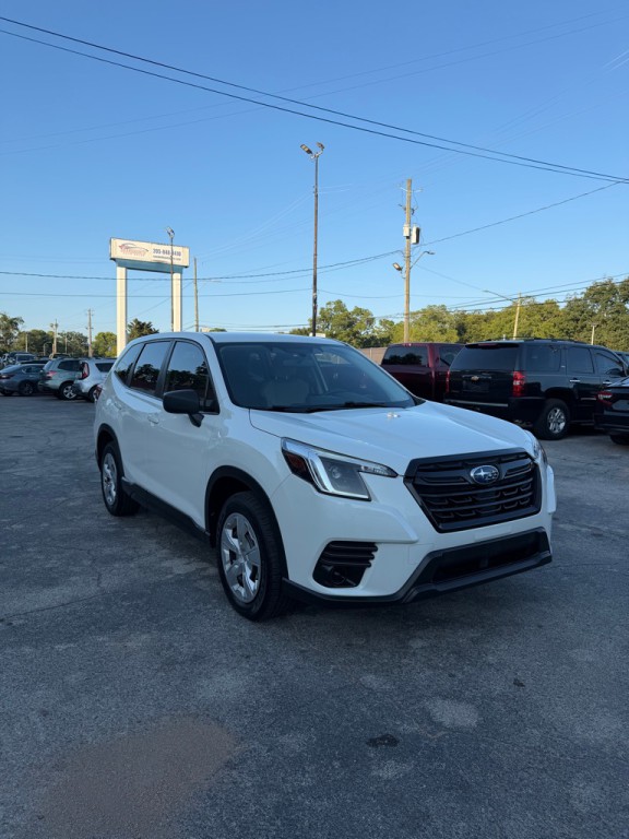 2023 Subaru Forester Image 6