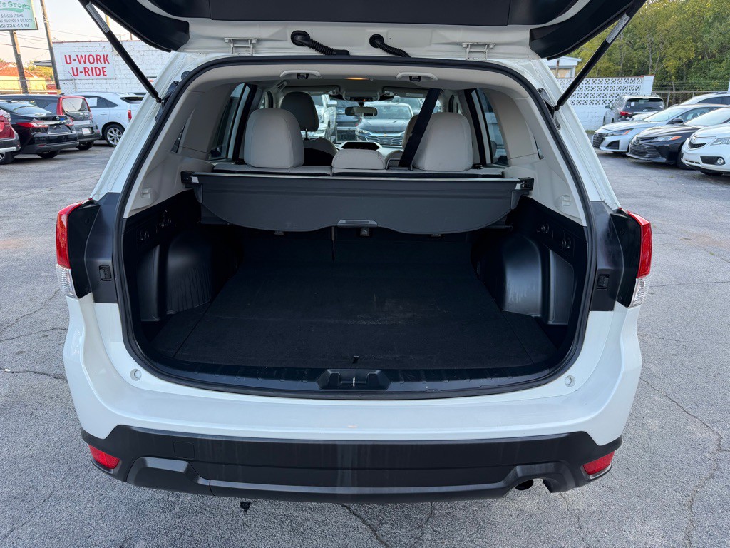 2023 Subaru Forester Image 22
