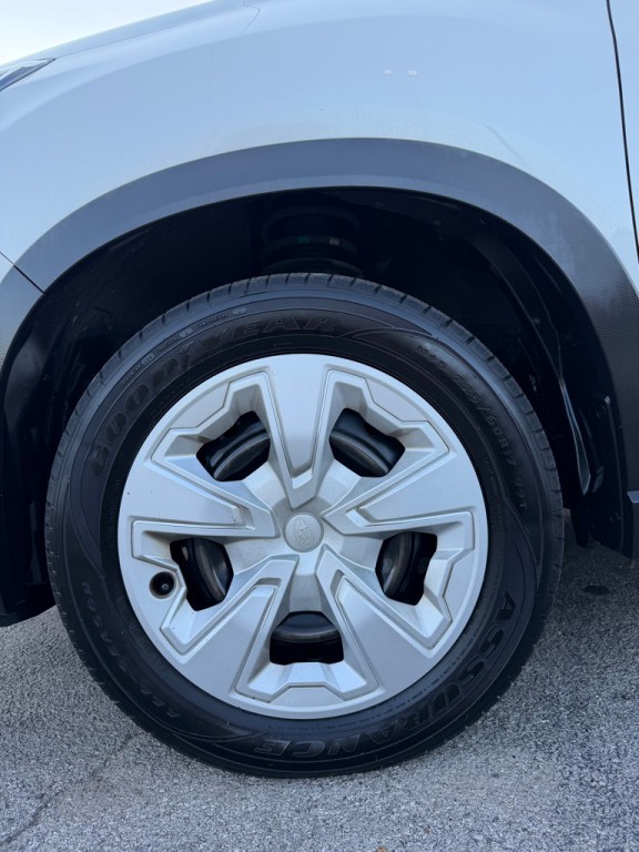 2023 Subaru Forester Image 24