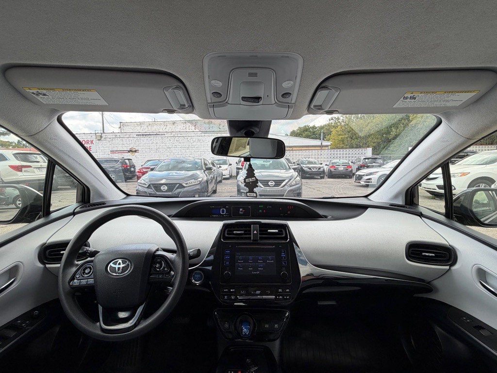 2019 Toyota Prius Image 11