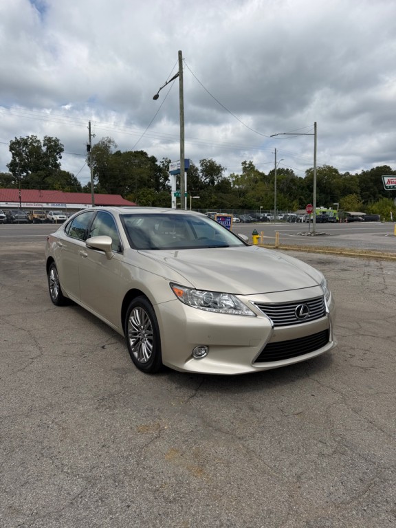 2015 Lexus ES Image 7