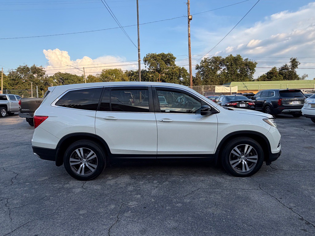 2017 Honda Pilot Image 6