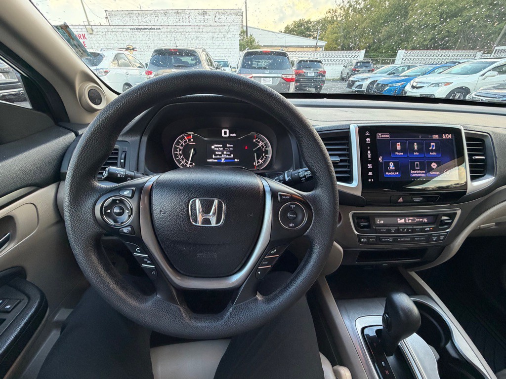 2017 Honda Pilot Image 10