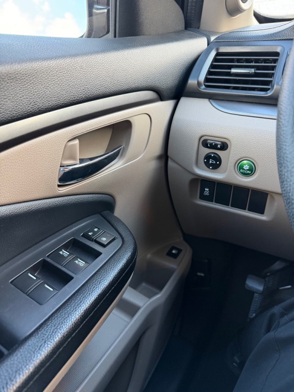 2017 Honda Pilot Image 13