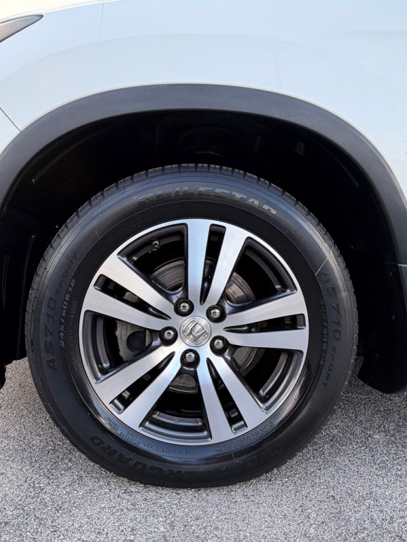 2017 Honda Pilot Image 25
