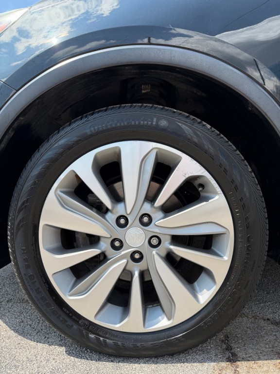2018 Buick Enclave Image 24