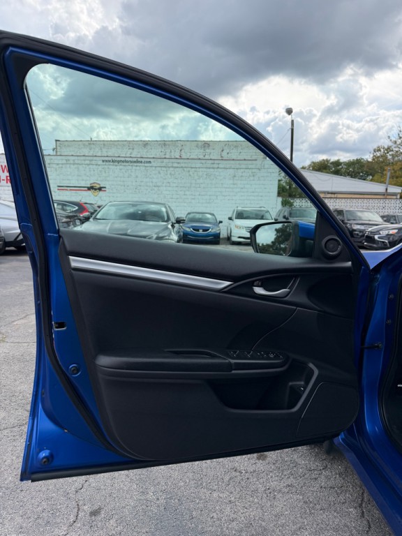 2019 Honda Civic Image 13