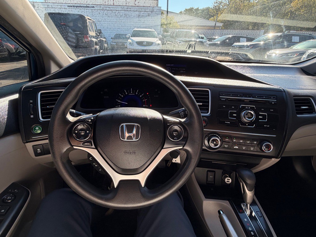 2015 Honda Civic Image 11