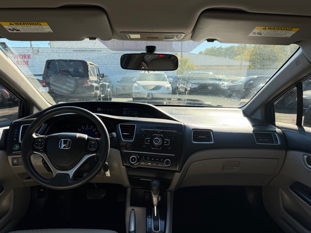 2015 Honda Civic Image 13