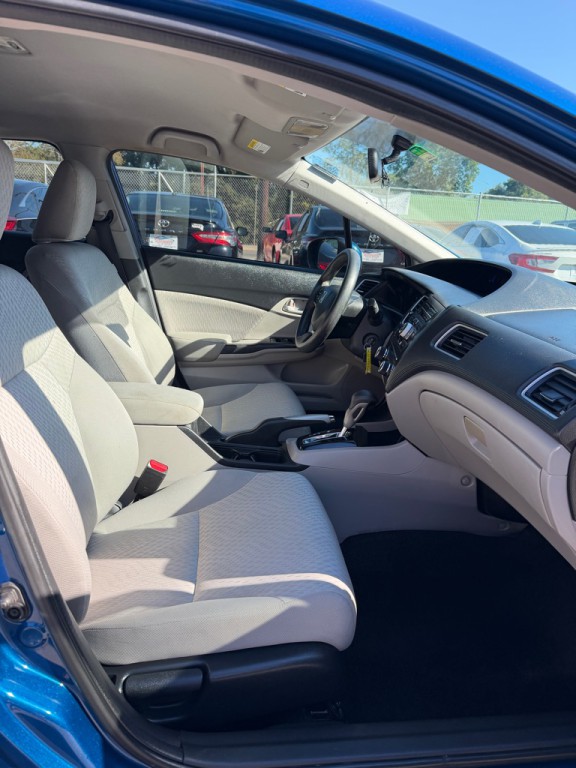 2015 Honda Civic Image 21