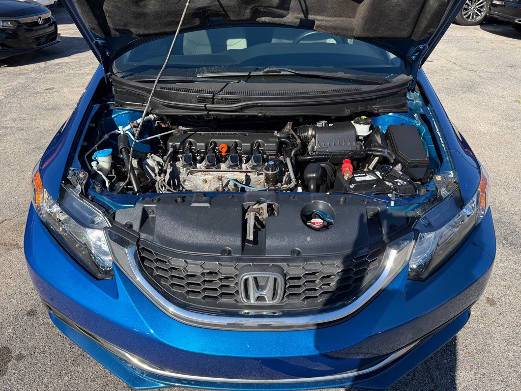 2015 Honda Civic Image 24