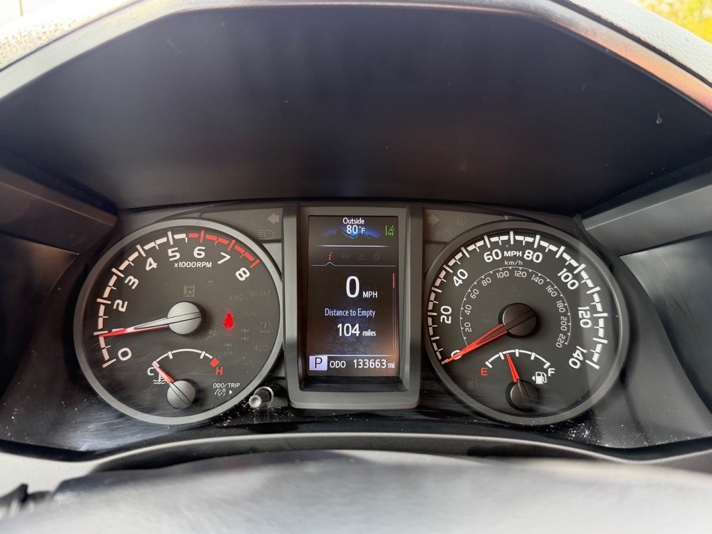 2022 Toyota Tacoma Image 9