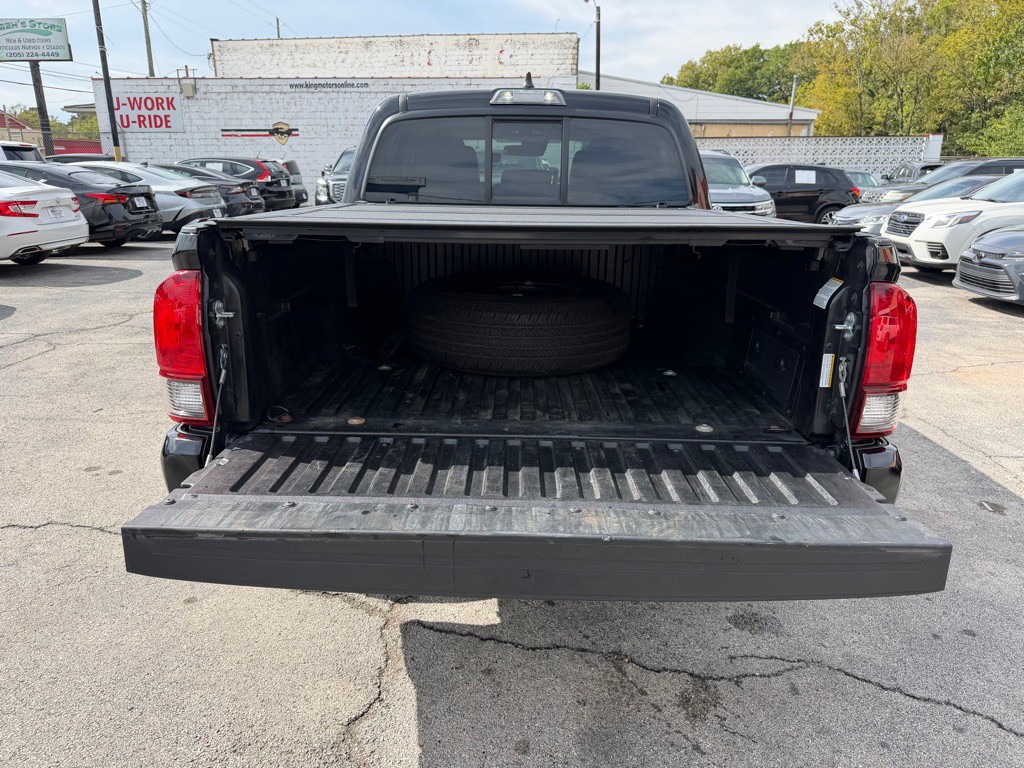 2022 Toyota Tacoma Image 23