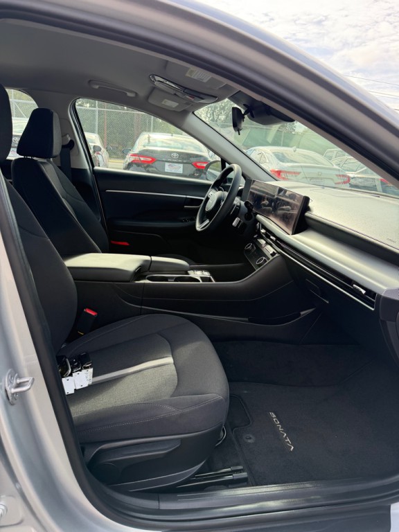 2025 Hyundai Sonata Image 22