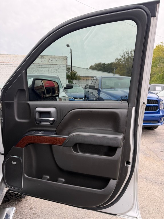 2018 GMC Sierra Image 23