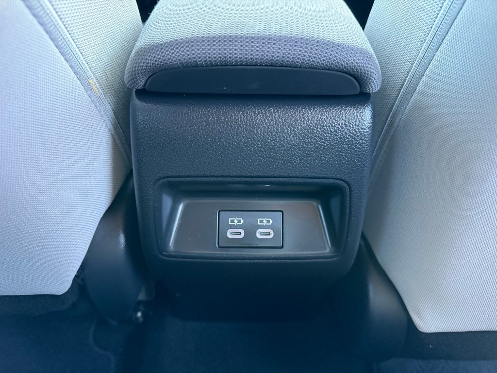 2024 Toyota Corolla Image 19