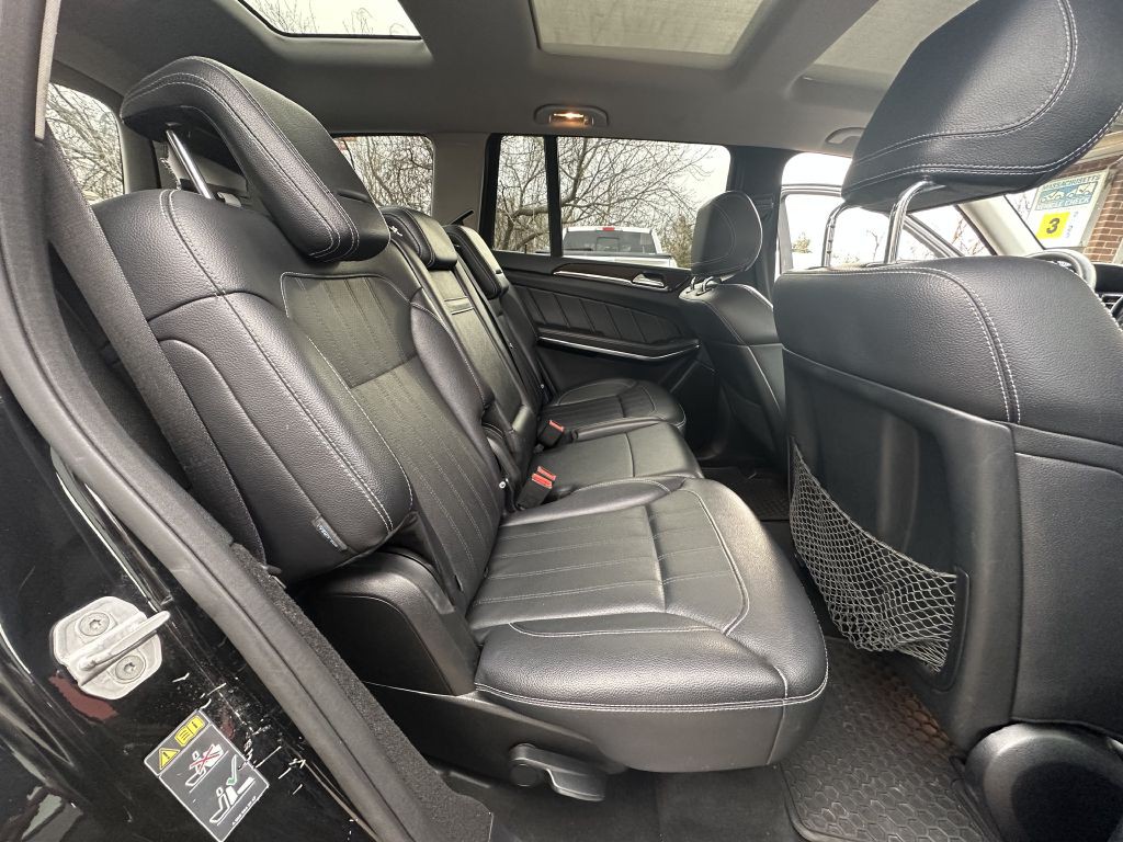 2013 Mercedes-Benz GL-Class Image 8
