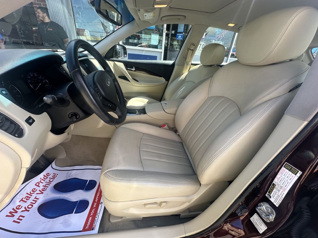 2017 INFINITI QX50 Image 7